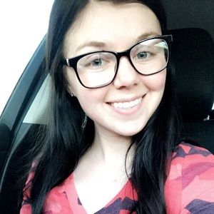 Meet your Posher, Katey